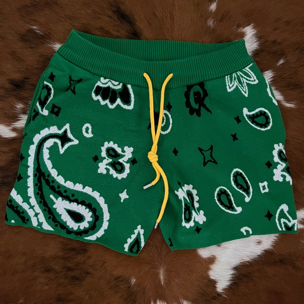 Green Paisley Knit Mnml shorts